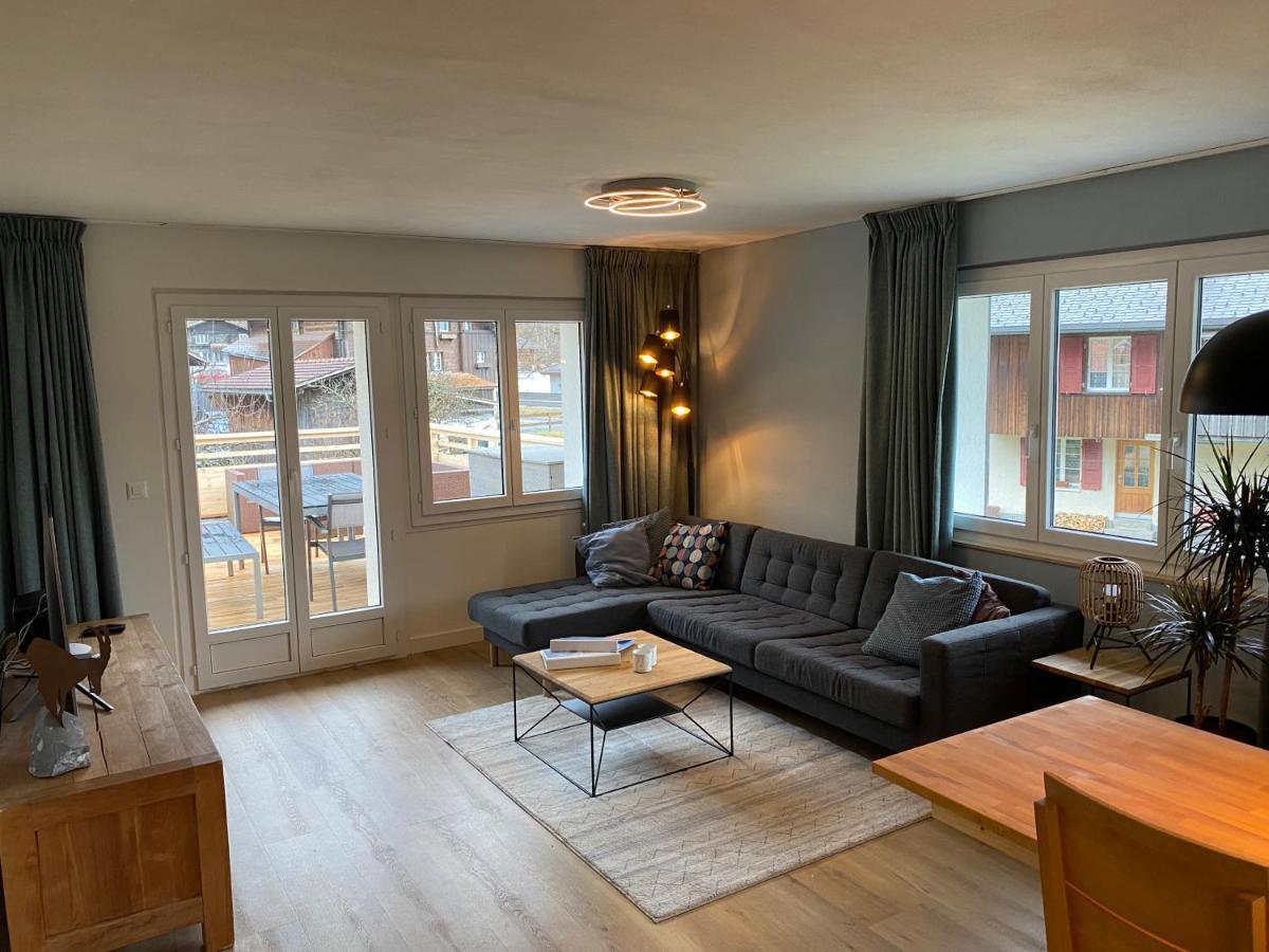 Spring Inn Apartments Meiringen Bagian luar foto
